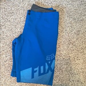 Fox Altitude Mens Blue board short Sz 38 with adjustable waistband